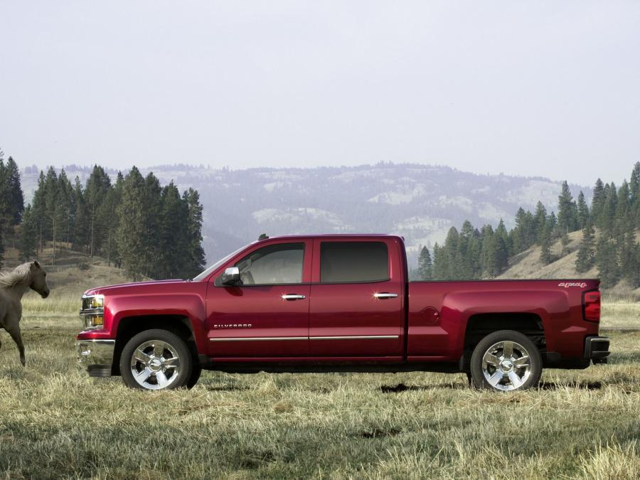  Chevrolet Silverado LTZ Crew Cab 2013 года  (фото 3 из 9)